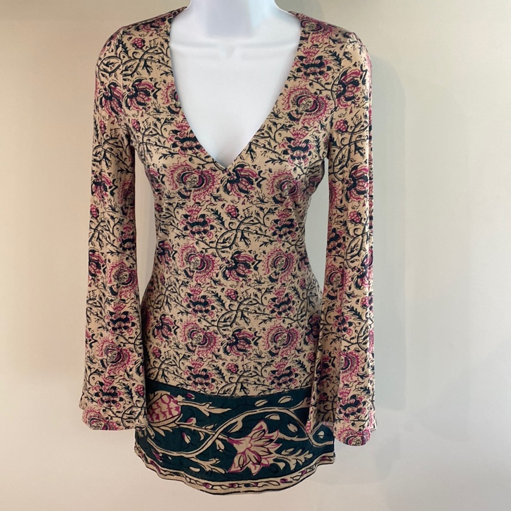 Chaser Tapestry bell sleeve V neck mini dress